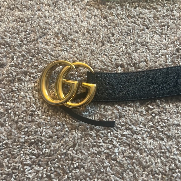 Leather Gucci belt